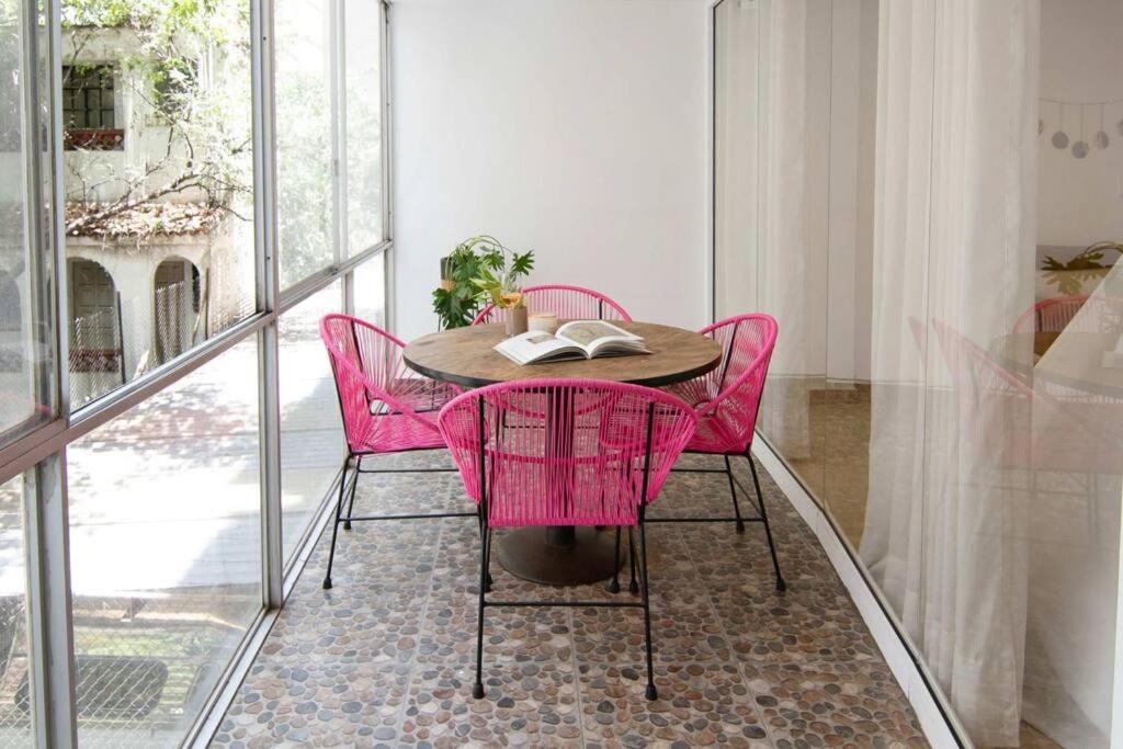 Apartment Artsy With Terrace And Balconies. Mexico City